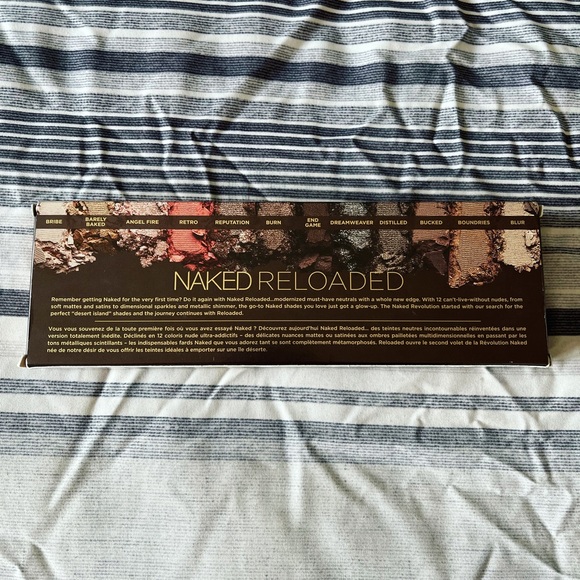 Urban Decay Naked Reloaded Eyeshadow Palette - Picture 3 of 3